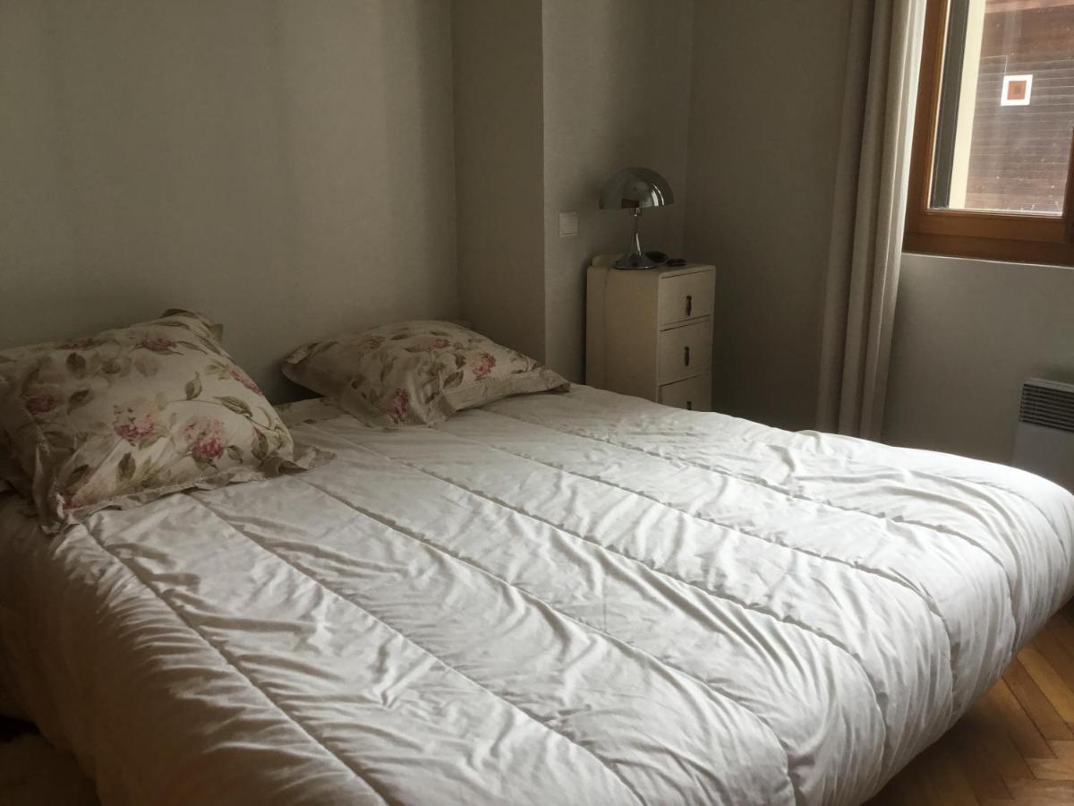 Appartement Typique,Chaleureux Et Pratique Chamonix ภายนอก รูปภาพ